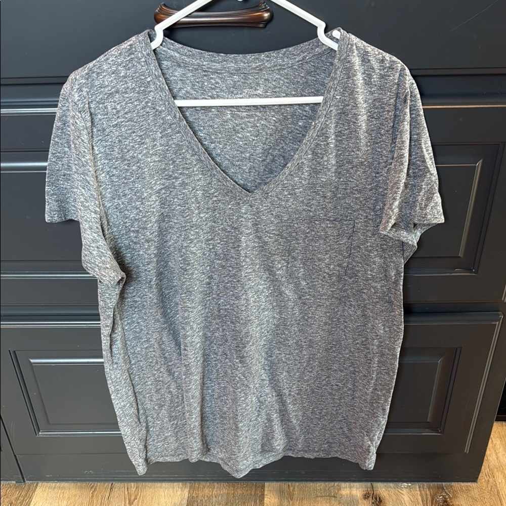 Universal Thread Heather Gray Tee